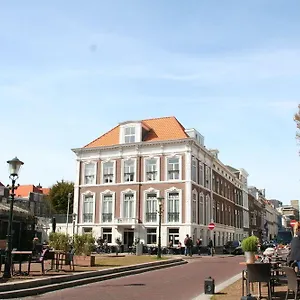 La Paulowna Boutique *** The Hague