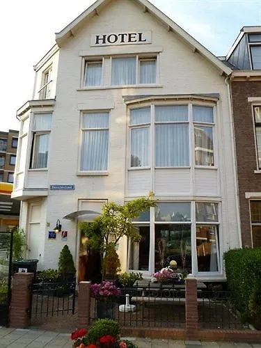 Hotel 't Witte Huys Scheveningen Den Haag 3*,